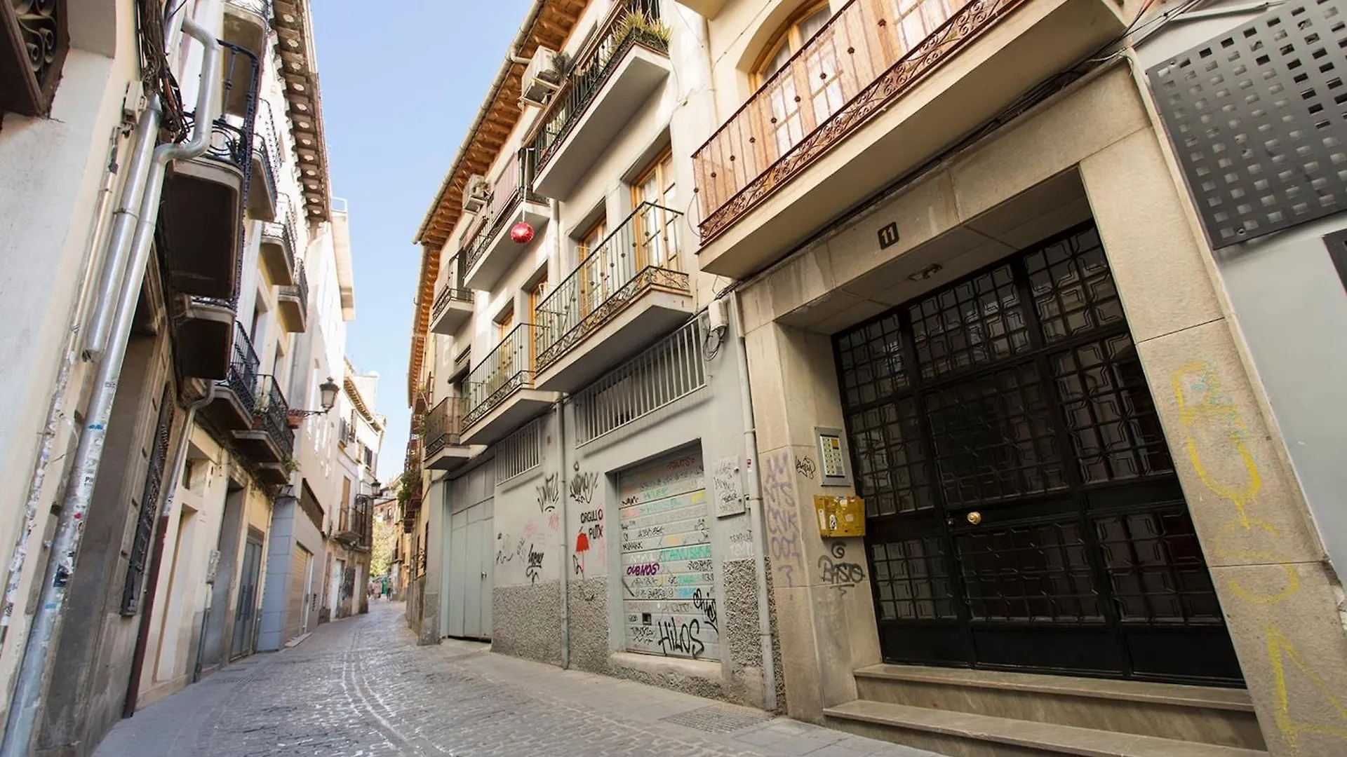 Dali'S Sanctuary In Granada - Private Parking Free Apartment Spain