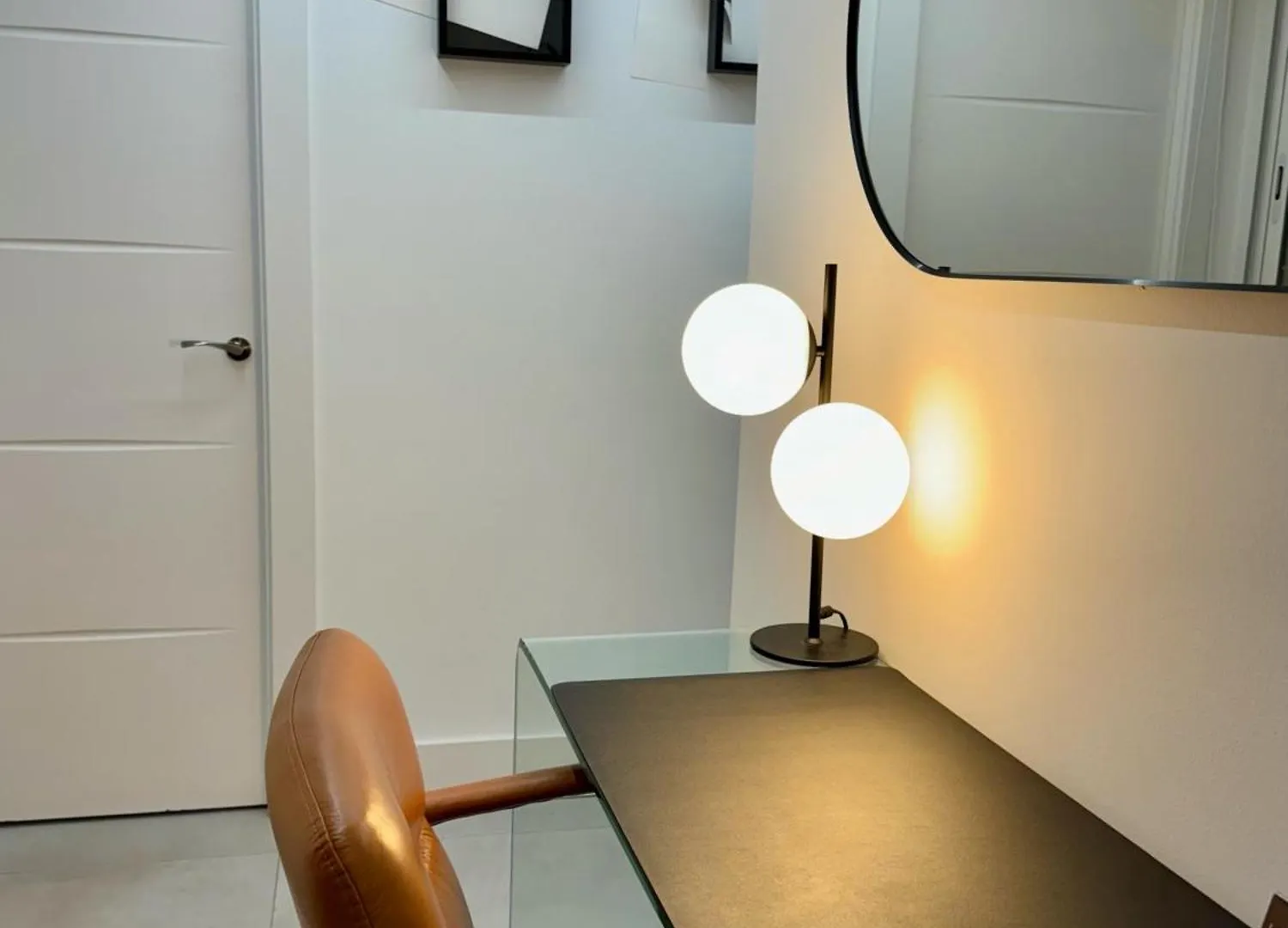 Dali'S Sanctuary In Granada - Private Parking Free Apartment