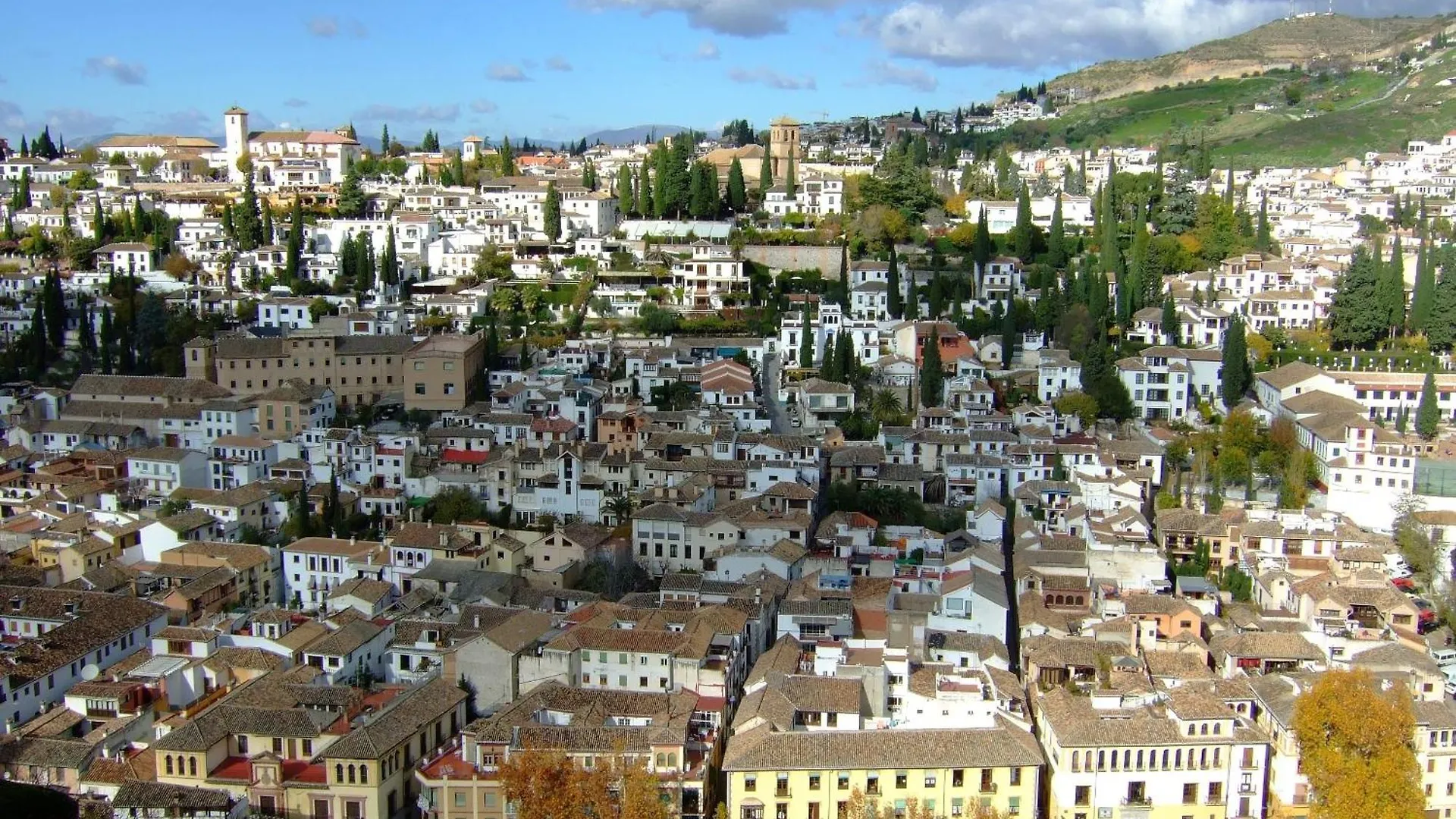 Dali'S Sanctuary In Granada - Private Parking Free Apartment